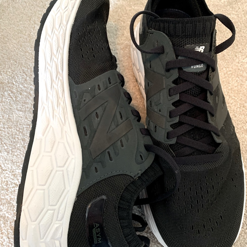 Brand New! New Balance Fresh Foam Vongo v4 Men’s 8.5 2E
